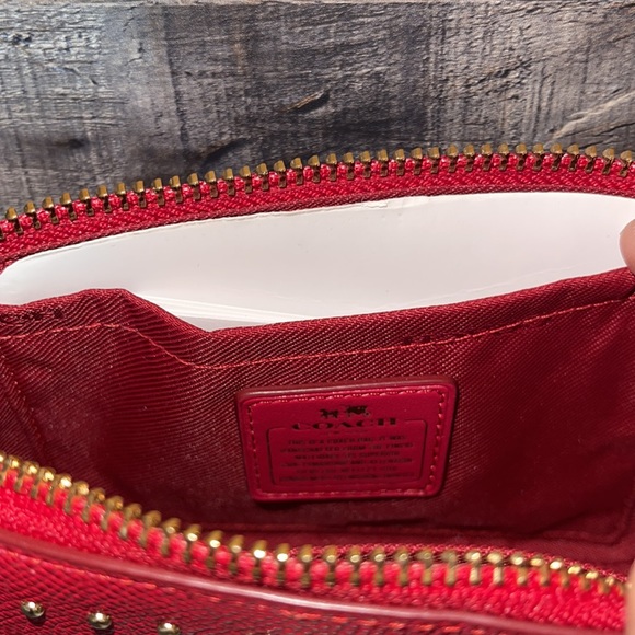 Coach Leather Wristlet with Metal Chain. - Picture 15 of 16